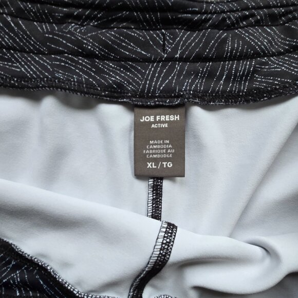 JOE FRESH Black & White Shorts XL - Picture 4 of 5